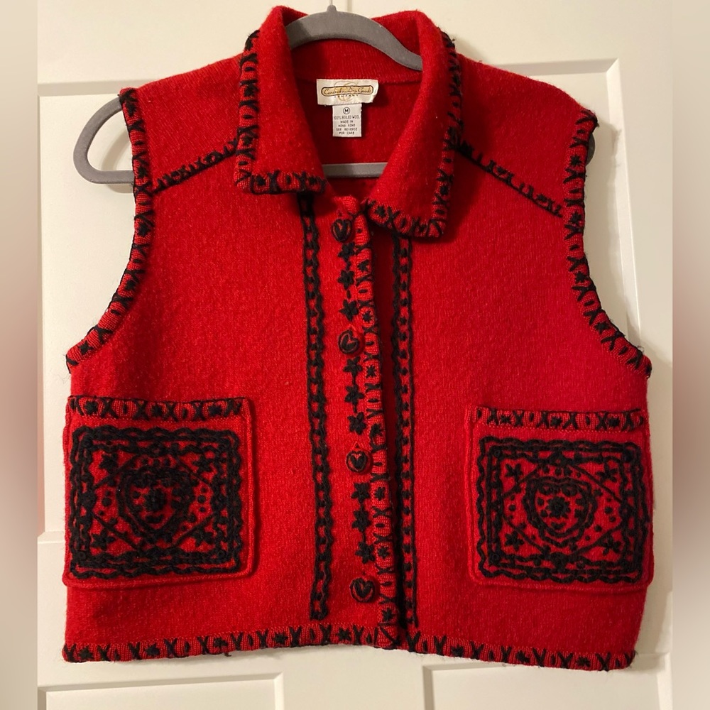 Cambridge Dry Goods Red Embroidered Sweater Vest Boiled Wool Button Size M